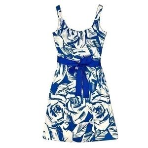 Coast‎ Sleeveless Dress Womens Size 8 Blue White Abstract Rose Belted Midi Dress